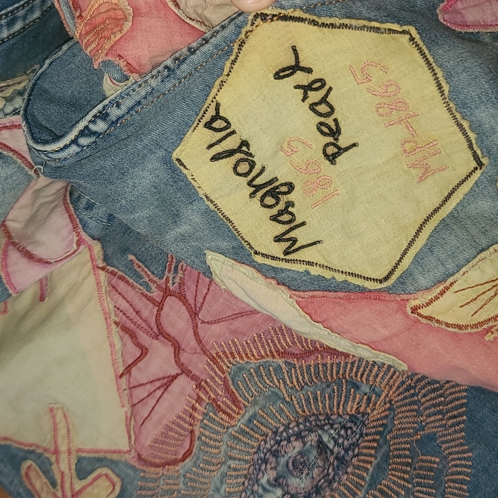 New Magnolia Pearl Love Applique Overalls Woodstock 032 Overall Denim Jeans jean - Picture 17 of 17